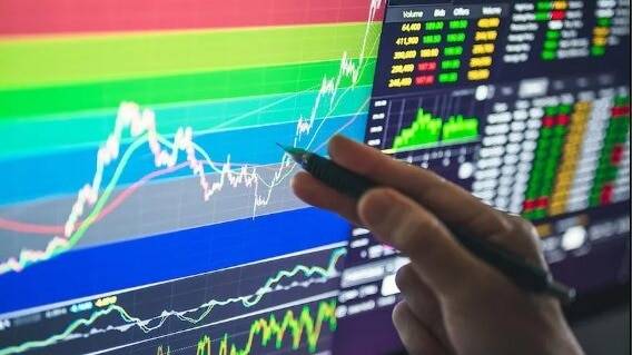 ACME Solar secures Rs 1,100 crore refinancing from SBI; stock reacts