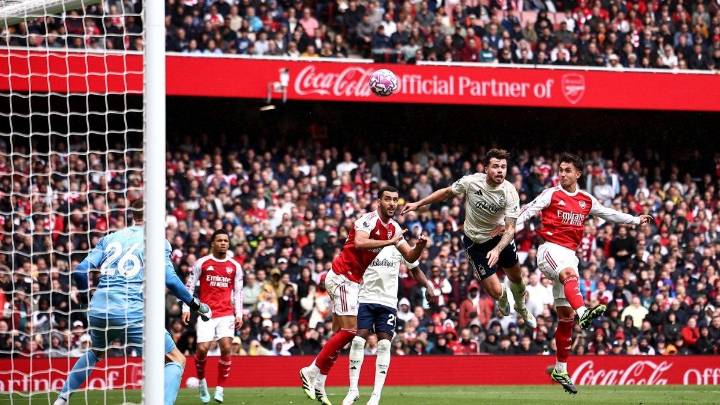 Doblete de Zubimendi para la goleada del Arsenal al Nottingham Forest