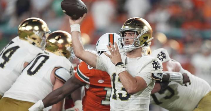Freeman confident in QB CJ Carr's future despite Notre Dame's season