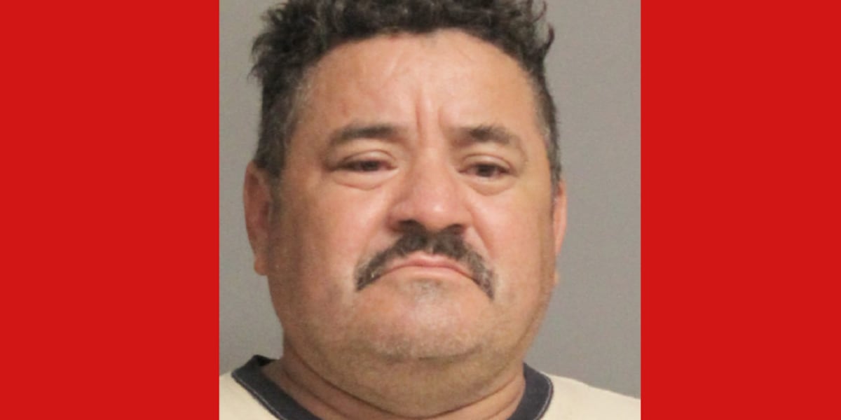 Man wanted for sex crimes against 10-year-old child, Shreveport Police Department says