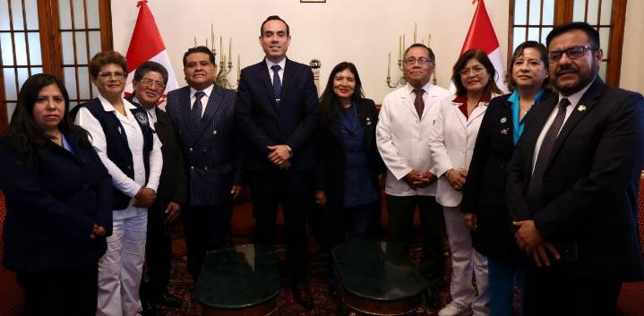 Huelga en EsSalud: Congreso debatirá proyecto de ley que demandan los sindicatos médicos y de enfermeras
