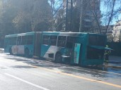 Iba con pasajeros a bordo: Bus RED se incendió en Providencia mientras realizaba su recorrido