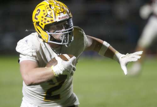 Prairie Ridge takes momentum, victory from Jacobs