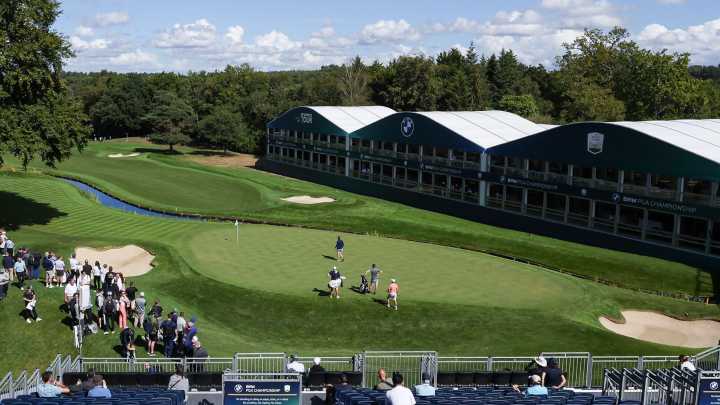 Play SUSPENDED at Wentworth due to threat of lightning as BMW PGA Championship is paused