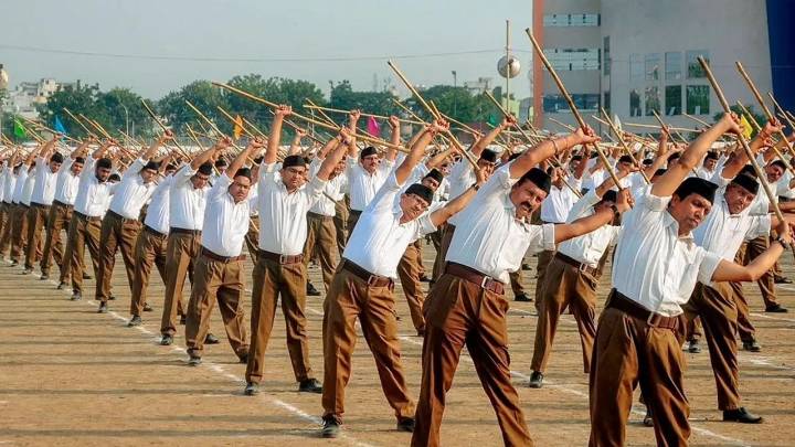 RSS centenary: Kanchi Peeth Shankaracharya and Karan Singh hail Sangh’s role in nation