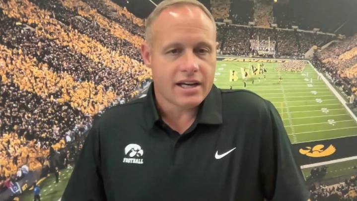 Video: Iowa football's Seth Wallace on what makes Cy