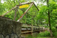 Crane to lift 138-year-old central Pa. bridge for repairs