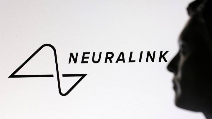 Musk’s Neuralink Says 12 People Have Received Its Implants