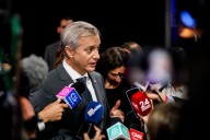 Kast apunta contra gestión de Jara por cifras de desempleo en el debate presidencial: “Hay que reconocer que cuando algo no funciona”