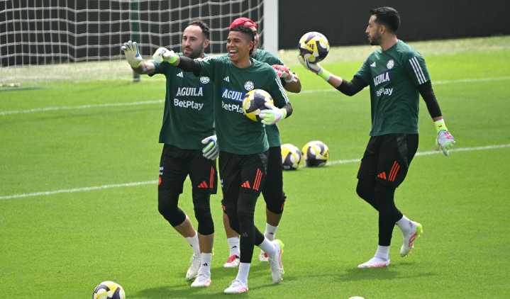 ¿El nuevo arquero de la selección? Castillo debuta con victoria