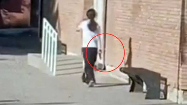 Una menor de 14 años estuvo 5 horas atrincherada, con un arma, en una escuela