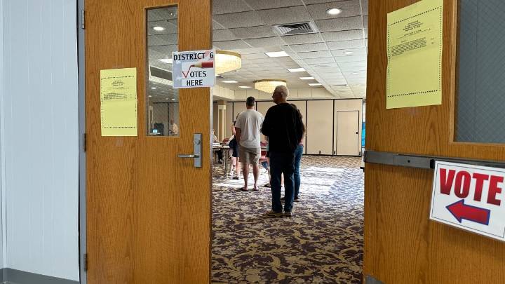 Wethersfield voters deciding on school renovations