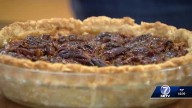 Pie bake off raises more than $1,200 for Omaha elementary school