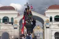 Singapur recomienda a sus ciudadanos posponer viajes a Nepal ante la oleada de protestas