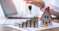 What homebuyers should (and shouldn't) do immediately after a rate cut, according to mortgage experts