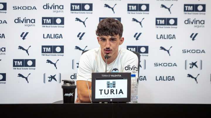 Diego López: "Igual que ganamos en el Bernabéu podemos ganar en Barcelona"