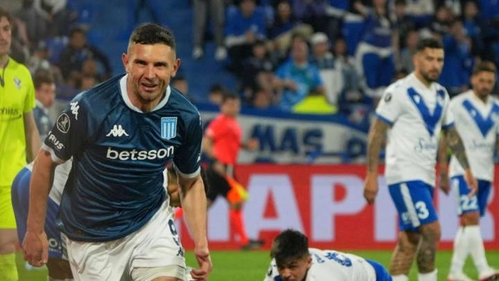 Racing le ganó a Vélez 1-0 en la ida de cuartos de final
