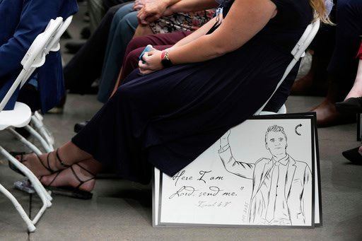 Charlie Kirk's friends praise the slain conservative activist's faith at memorial