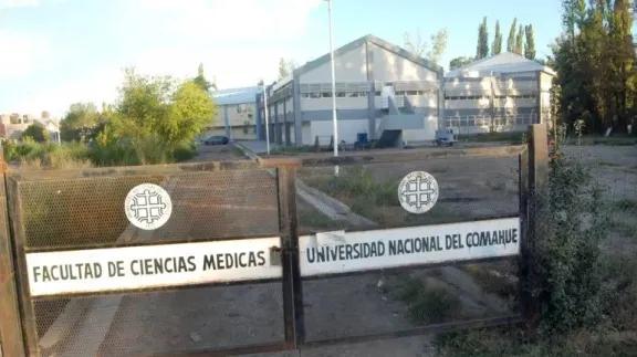 Murió una estudiante de Medicina durante una clase en Cipolletti