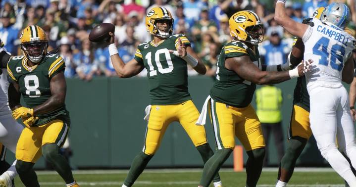 PACKERS 27, LIONS 13 | With dominating win over Lions, Packers confirm they're the team they already felt they were