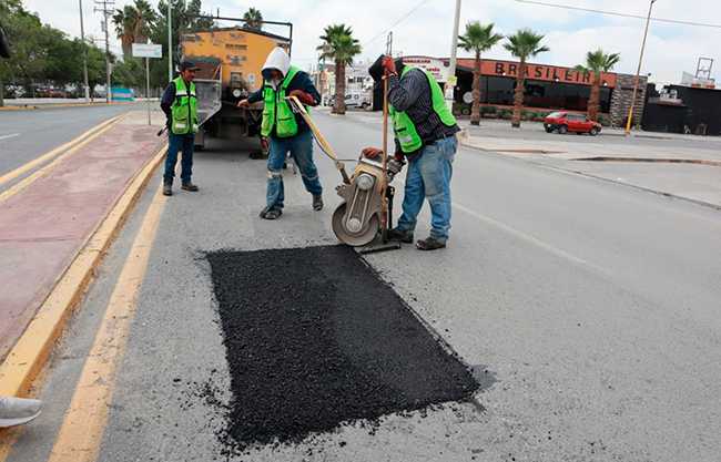 Bachea Saltillo bulevar Teodoro Sánchez Dávila