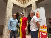 El presidente de Diputación destaca el impacto turístico del Cascamorras en Baza y Guadix