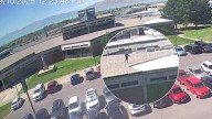 VÍDEO: De tejado en tejado por la Universidad de Utah, así comienza su huida el sospechoso del asesinato de Charlie Kirk