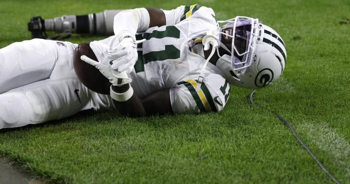 Packers receiver Jayden Reed out at least 4 games after going on injured reserve