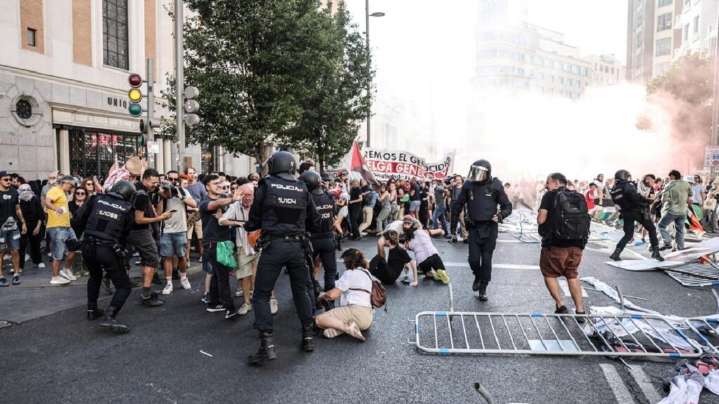 Tensión en Madrid por la protesta propalestina en la última etapa de La Vuelta