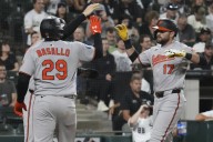 Cowser hits 3-run homer and Orioles hand White Sox their 4th straight loss, 4