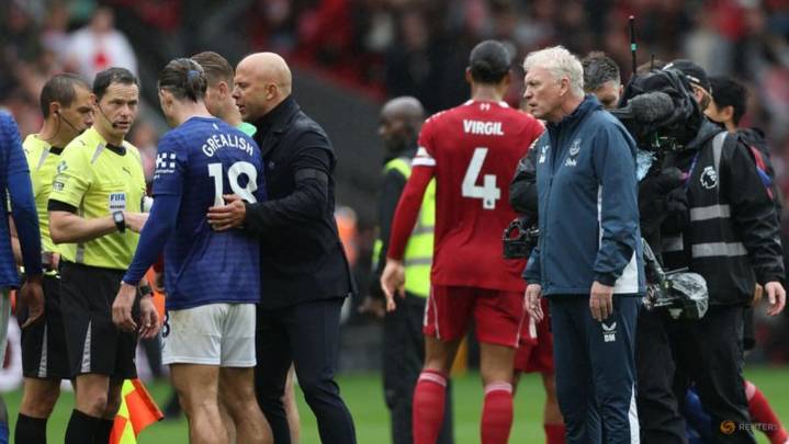 Liverpool's Slot dismisses Everton complaints about lack of stoppage time