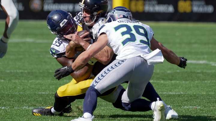 Trump asegura que la nueva patada inicial de la NFL hace que el fútbol americano sea "afeminado"