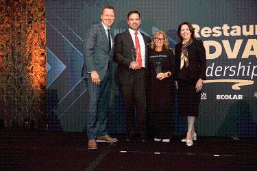 Two Connecticut restaurant owners win national awards