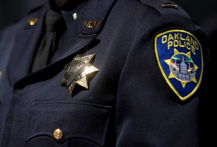 Police continue to investigate Oakland attempted robbery