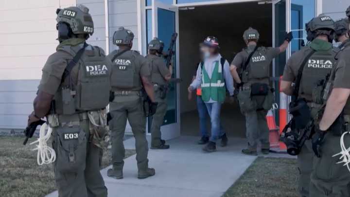 Hundreds of South Koreans detained in ICE raid at Hyundai factory