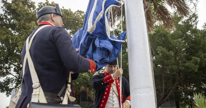 Fort Johnson flag raising kicks of SC250 Charleston events
