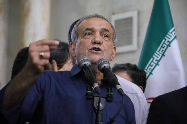 Irán respalda a Venezuela en su disputa con EE.UU. por el despliegue en el Caribe