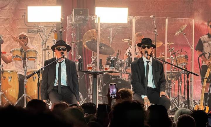 Récord argentino: Ca7riel y Paco Amoroso hacen historia con 10 nominaciones a los Latin Grammy 2025