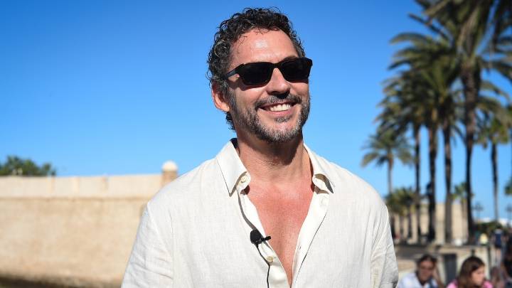 Paco León nos habla de la "follabilidad" y del temor al paso del tiempo... Lo tiene claro: «Quiero estar como Ángela Molina"