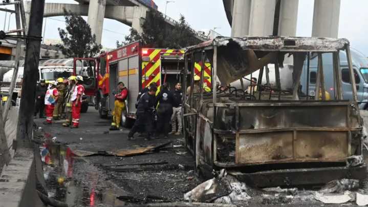 (+Videos) Camión de gas explota en la Ciudad de México dejando 4 muertos y 90 heridos
