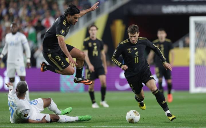Selección Mexicana y prensa víctimas de robo en Oakland previo al amistoso con Japón