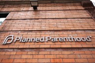 Appeals court allows provision freezing Medicaid funding for Planned Parenthood