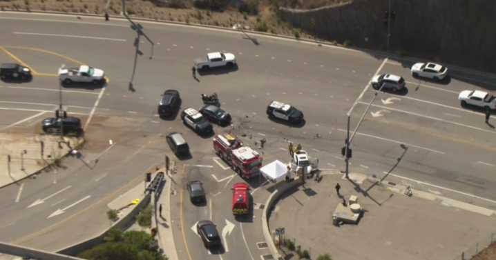 1 dead after multi-car crash on 405 Freeway in Brentwood
