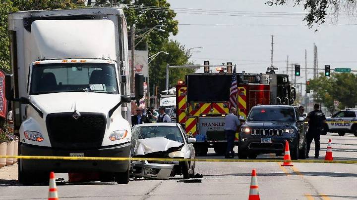 Operativo de ICE en Chicago termina con posible migrante muerto y un agente herido