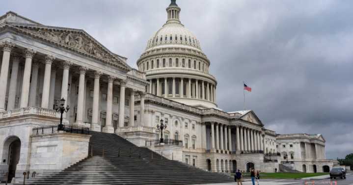 Government shutdown draws closer as congressional leaders head to the White House