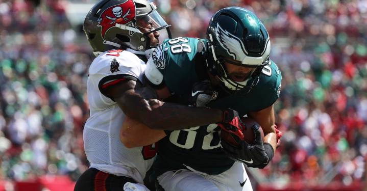 NFL Week 4 betting advice: Eagles-Bucs pick and props