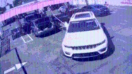 'Bank juggers' rob college student at L.A. car wash