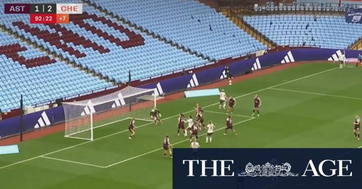 Kerr scores goal in Chelsea comeback