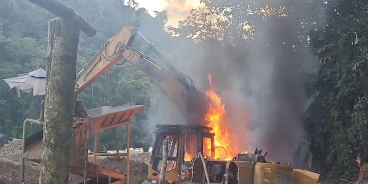 Incautan maquinaria y desmontan campamento minero ilegal valorizado en más de S/ 80 millones