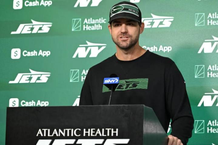 Jets OC Tanner Engstrand looking to keep big plays in offense